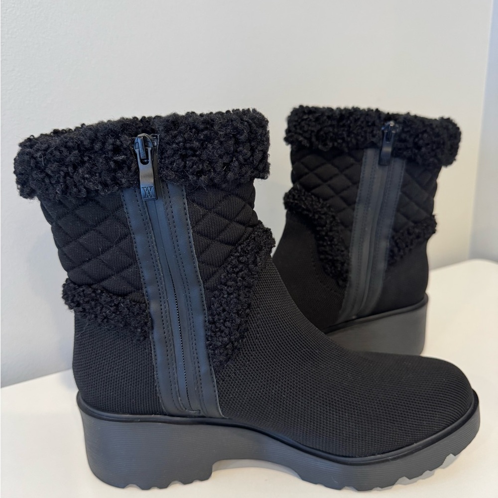 Vivaia Black Fur Waterproof Wedge Boots